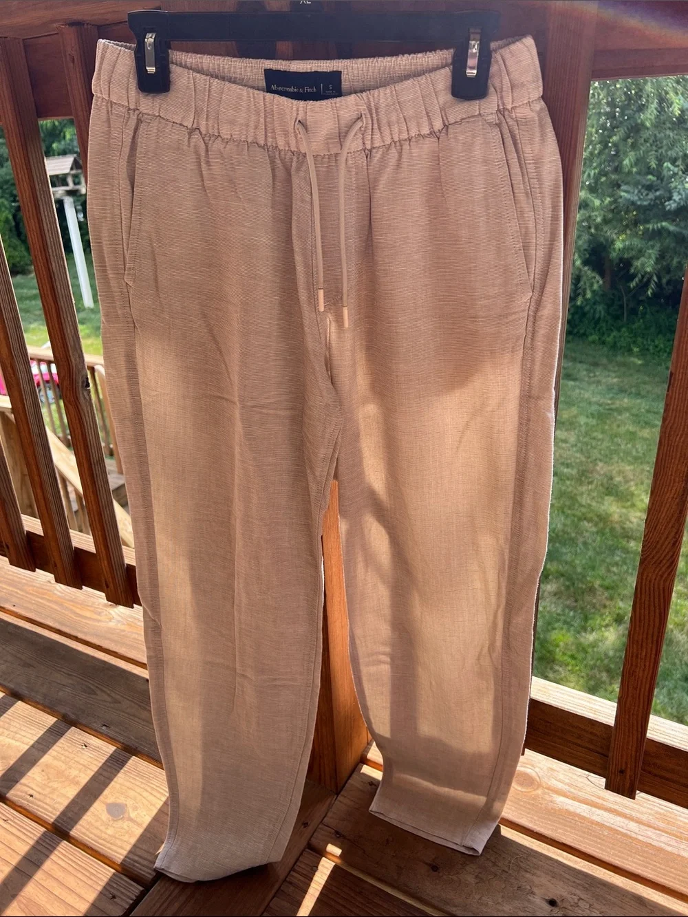 Abercrombie & Fitch Men's Light Tan Drawstring Linen-Blend Joggers